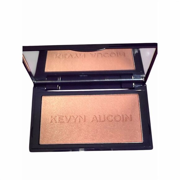 Kevyn Aucoin The Neo-Bronzer Sundown Deep 3-in-1 Powder 6.8g - Picture 2 of 11
